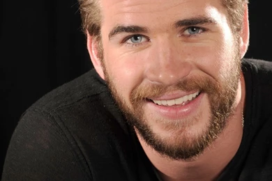 HD Liam Hemsworth Wallpapers – HdCoolWallpapers.Com
