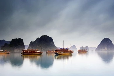 HalongBay_ROW588500402.jpg