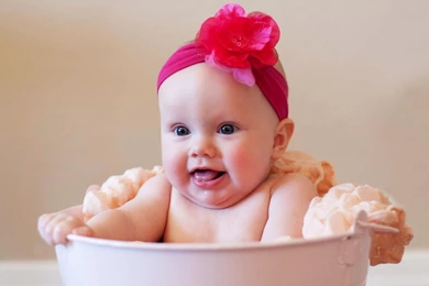 HD Cute Baby Wallpaper Images Pictures Download