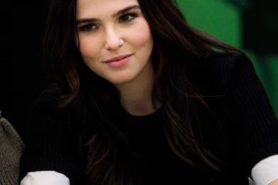 Zoey Deutch Photo, Pics, Wallpapers   Photo