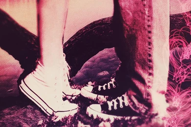 SWEET LOVE IN THE RIVER WALLPAPER   (