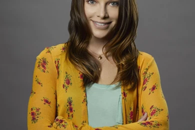 Lauren German HD Photos