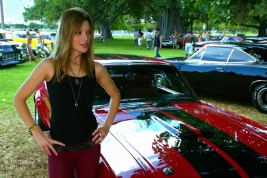 13+ Lauren German HD Wallpapers Download