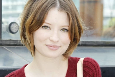 Emily Browning Wallpapers 6705 1920 X 1440   WallpaperLayer.com