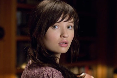 Emily Browning Wallpapers