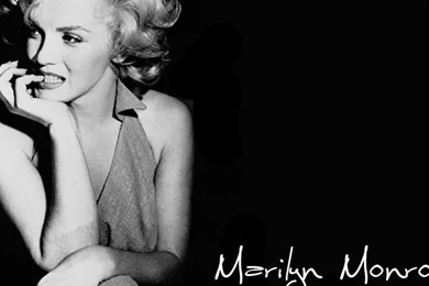 MARILYN MONROE WALLPAPER   (