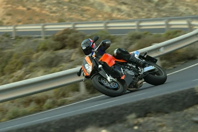 Desktop racing bike pics download.jpg