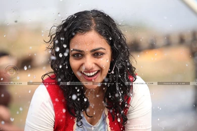 Nithya Menon Heroine Of Okkadine Hot Wallpapers And Posters ...