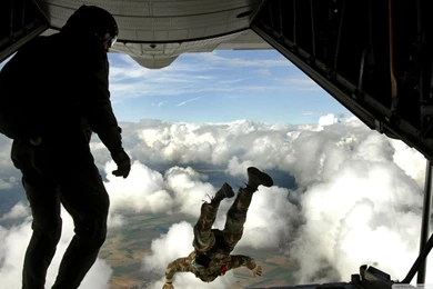4 Paratrooper HD Wallpapers