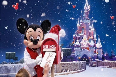 Disney_christmas_downloads_wallpaper other.jpg