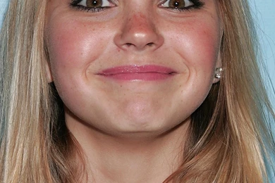 Aimee Teegarden Mobile Wallpapers 7892