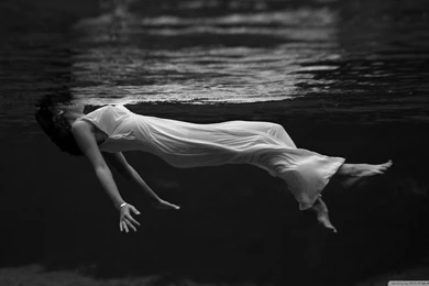 Woman Swimming HD Desktop Wallpapers : High Definition : Fullscreen ...