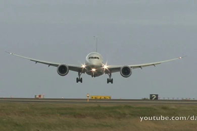 Watch This Boeing 787 Dreamliner's Stunning Near vertical Takeoff