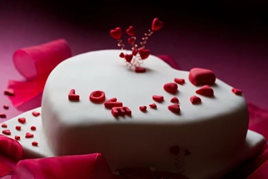 Love Sweet Cake With Toffees