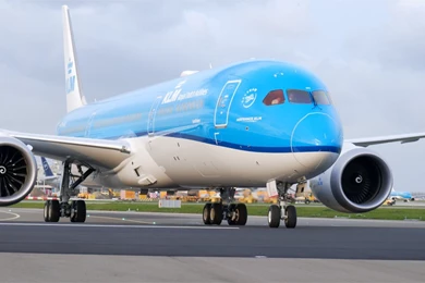 Arrival First KLM Boeing 787 9 Dreamliner   YouTube