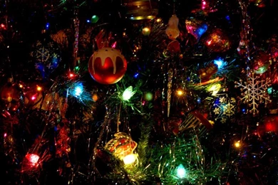 CHRISTMAS LIGHTS WALLPAPER   (