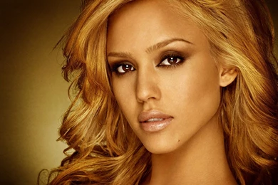 Jessica Alba Golden Hairs Hot Looks HD Wallpapers.jpg