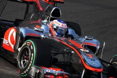 640x960 Jenson Button McLaren F1 2011 Iphone 4 Wallpapers