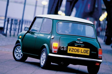 Wallpapers: Mini Cooper Classic Car Wallpapers