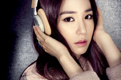 Tiffany Hwang Pictures 2.jpg