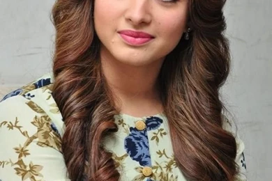 Tamanna Bhatia Beautiful HD Wallpapers