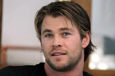 Chris Hemsworth Wallpapers