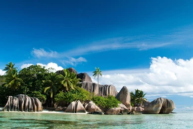Seychelles Islands Windows 8 Theme