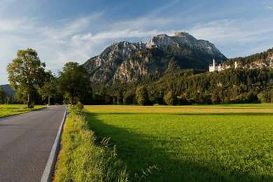 Road To Neuschwanstein Castle Wallpapers   World Wallpapers