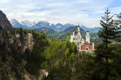 Daily Wallpaper: Neuschwanstein Castle, Germany