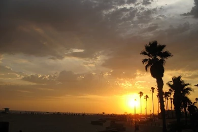 Sunset On Huntington Beach By Spartakis On DeviantArt