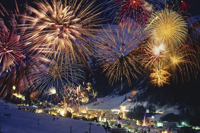 Fireworks Over Tyrol, Austria Wallpapers   World Wallpapers