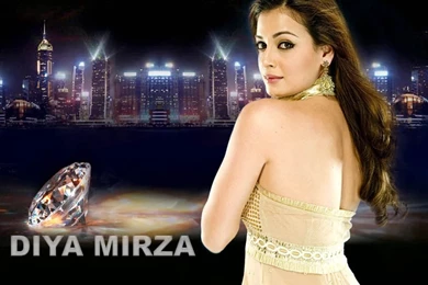 Download Dia Mirza Romantic Bed Room Photo Spicy Wallpapers HD FREE ...