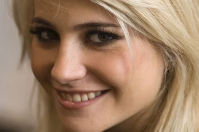 Pixie Lott Mobile Wallpapers 7271