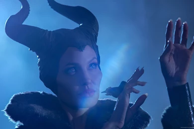 Download 2560x1600 Maleficent Doing Witchcraft Wallpapers