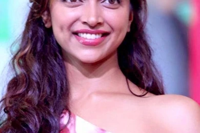 Deepika Padukone Hot Sexy HD Wallpapers Download