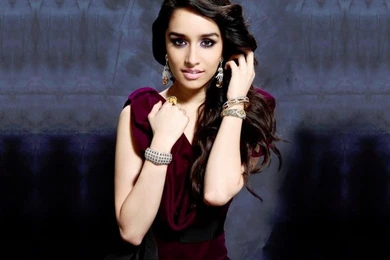 Shraddha Kapoor Wallpapers In HD Photo Gallery From 2015