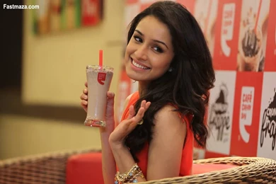 Bollywood Actress Shraddha Kapoor Photos And Wallpapers