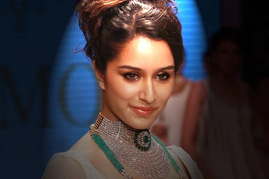 Shraddha Kapoor HD Wallpapers