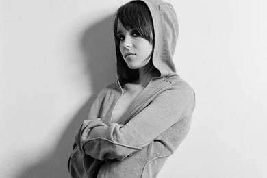 Ellen Page Hood Wallpapers HD.jpg
