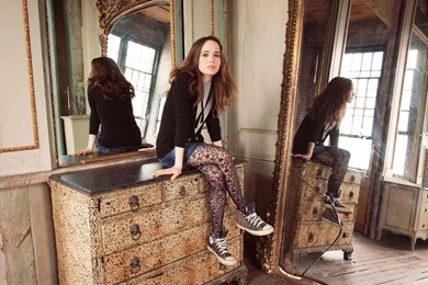 Ellen Page HD Out Of This World Wallpapers Free HD Wallpapers ...