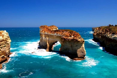 Feedyourdesktop.com   Desktop Backgrounds