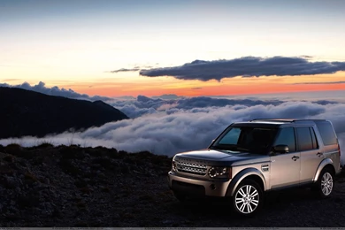 Land Rover Discovery Wallpapers 2 Backgrounds ...