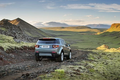 2015 Land Rover Discovery Sport   Iceland   4   2560x1600   Wallpapers