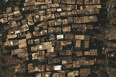 District 9 Wallpapers Alien Motherships Guns Helicopters ...