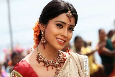 750x1090px Actress Images Shriya Saran