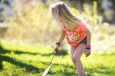 Download Wallpapers 3840x2160 Child, Girl, Badminton, Racket 4K ...