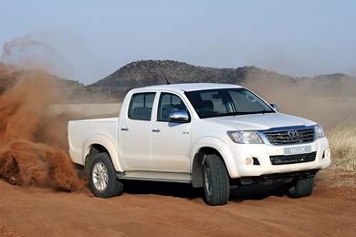 Wallpapers_toyota_hilux_2011_1.jpg