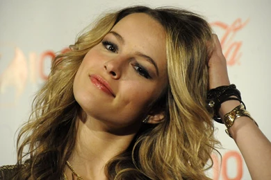Bridgit Mendler HD Wallpapers Bridgit Mendler Photos