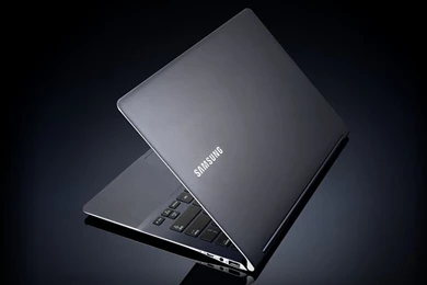 Samsung_NB Wallpaper (900x).jpg