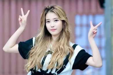 IUmushimushi • IU (아이유) Wallpapers (1920 X 1200) (Original Photo...